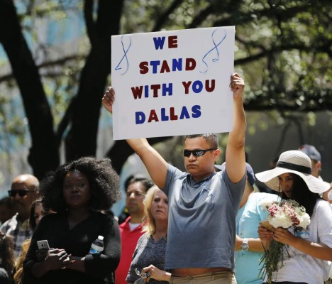 Identifican a las víctimas de la matanza en Dallas