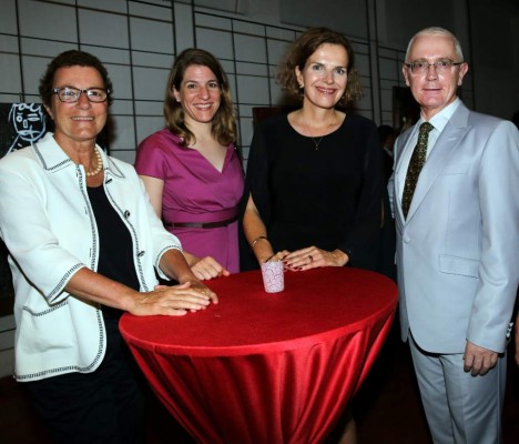 Honores para grandes con orgullo por Honduras