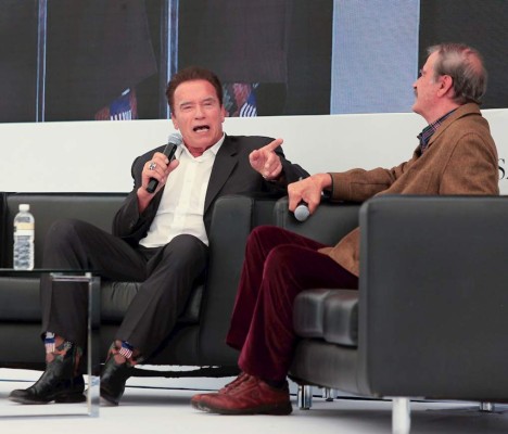Schwarzenegger dice que expresidente mexicano Fox lo inspiró en política