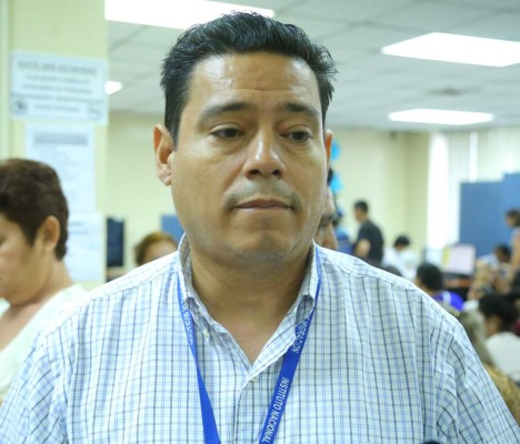 Vuelven a atender citas de pasaporte de emergencia