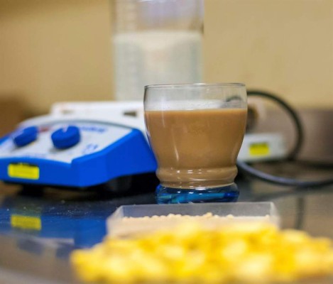 Científicos elaboran bebida de haba que baja colesterol y glucosa