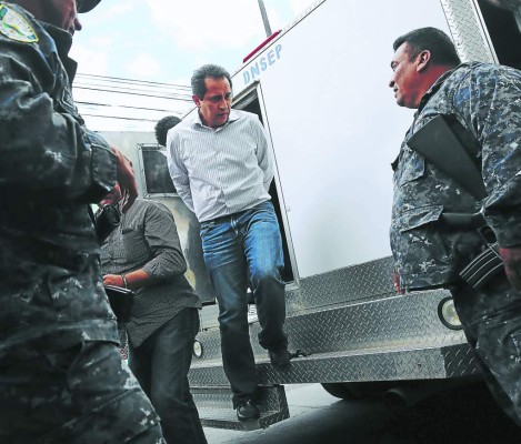 Trasladan a batallón a exgerente del Seguro