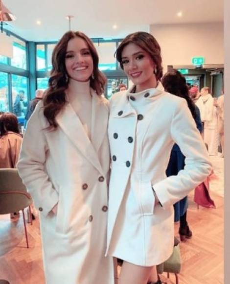 La hondureña también posó junto a la Miss Mundo 2018 Vanessa Ponce de León.
