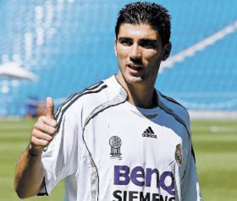 Real Madrid presentó a Reyes