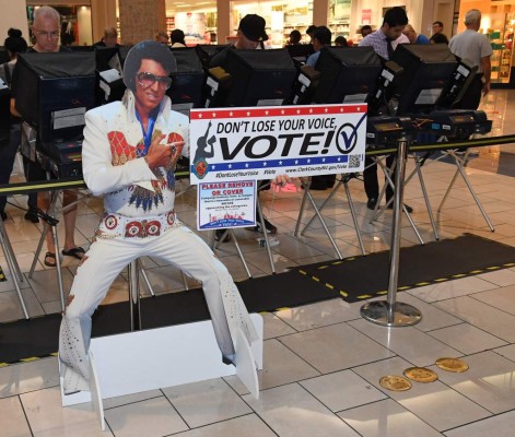 Latinos ya comenzaron a votar en la Florida