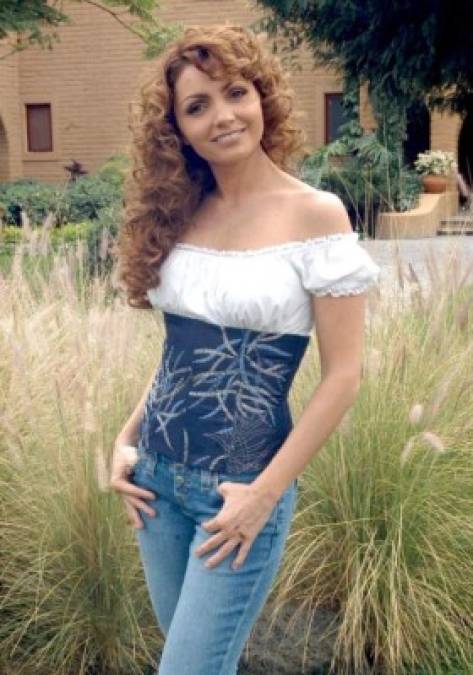 En ese momento Angélica Rivera gozaba de la fama de la telenovela 'Destilando Amor', de donde se desprende su famoso sobrenombre de 'La Gaviota'.