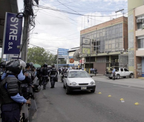 El TSE tiene dos días para oficializar los movimientos liberales que van a primarias