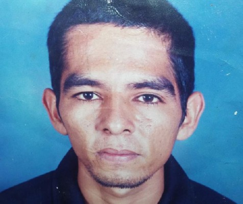 Le disparan y lo rematan al atropellarlo varias veces