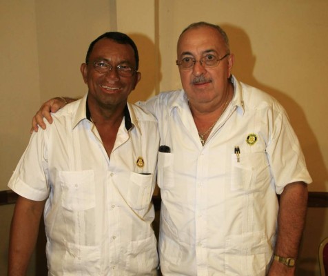 Los mitos de la cirugía plástica entre rotarios