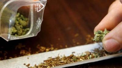 El Gobierno lanzó la campaña 'Regular es ser responsable' para prevenir de los riesgos del consumo de esta sustancia. Foto:EFE.