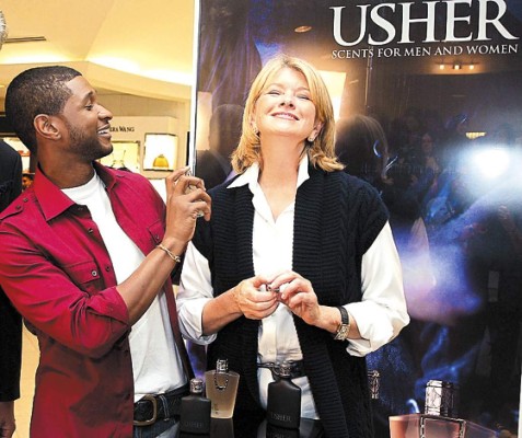 Usher lanza fragancia