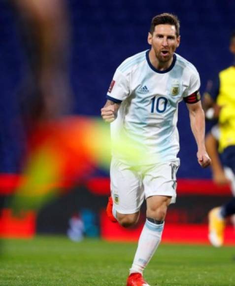 Messi marcó su primer gol de 2020 con la camiseta de la albiceleste.