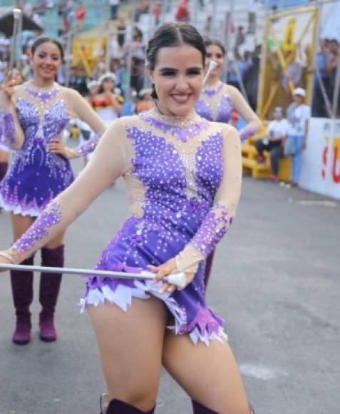 Odeth Alejandra Irías del Instituto Central Vicente Cáceres de Tegucigalpa.