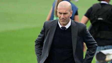 Zinedine Zidane se encuentra sin equipo y podría recalar en el PSG.