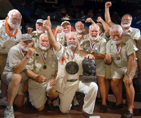 Eligen al doble de Hemingway en concurso por aniversario del escritor