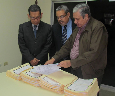 Unos 67 agentes de la Dnic no cumplen requisitos: Diecp