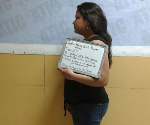 Capturan a empleada de la DEI en San Pedro Sula
