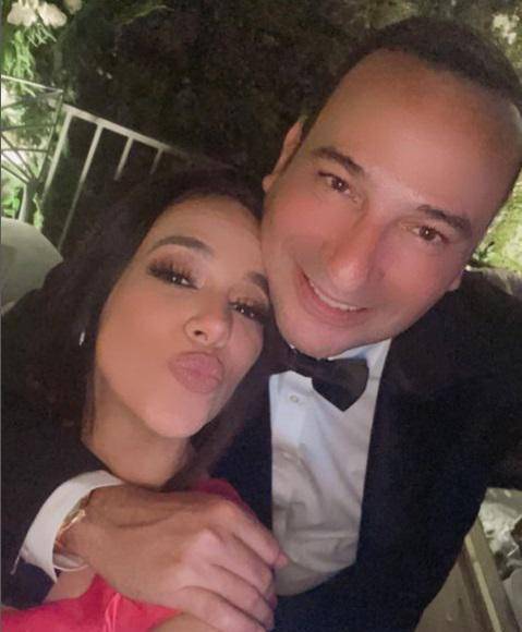Paola mantiene una relación sentimental y en sus redes sociales señala lo enamorada que está.