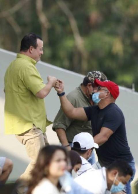 El empresario sampedrano tenía más de cinco años de no aparecer en el estadio del Marathón para ver un partido.