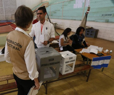 Denuncian algunas irregularidades en elecciones primarias