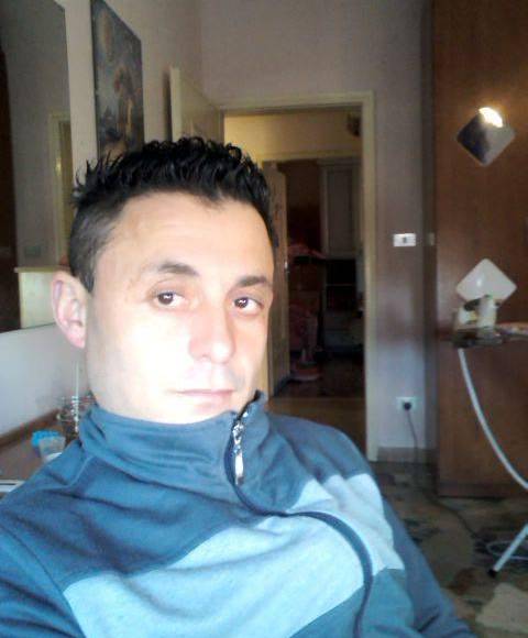 El pasado 11 de febrero se emitió una orden de arresto contra Carandente y Fina, amigos del asesino, y la policía logró localizarlos utilizando el teléfono de Barreca. La pareja, de Palermo, fue llevada a la Fiscalía y se enfrenta a múltiples cargos de asesinato.