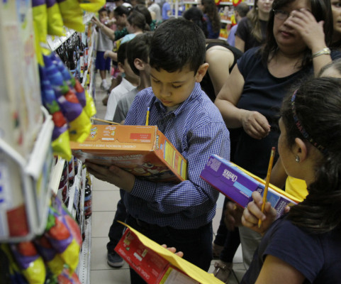 Estudiantes de EIS se divierten con las matemáticas