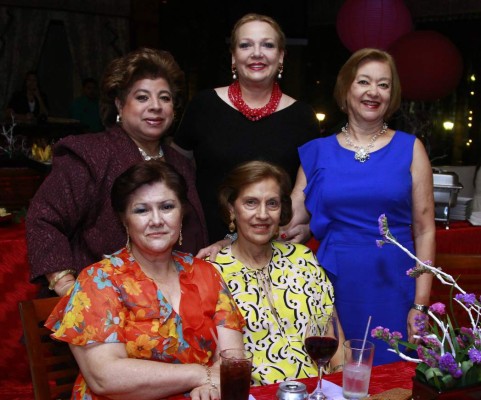 María Fernanda Bendeck Siercke despide su soltería