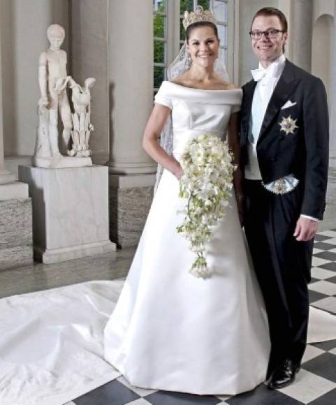 6. Victoria de Suecia<br/><br/>Se casó con Daniel Westling el 19 de junio de 2010<br/><br/>