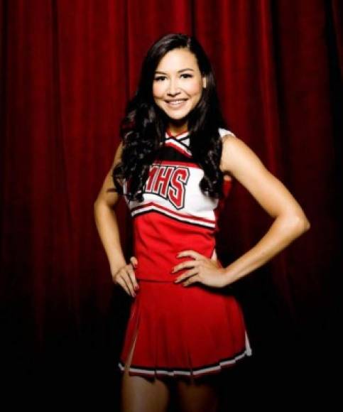 Naya siguió actuando en pequeños papeles en la pantalla chica, pero en 2009 llegó el rol que la lanzaría a la fama, cuando consiguió ser la animadora Santana López, en Glee, show en el que estuvo hasta su última temporada en 2015.