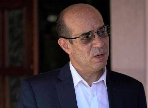 “Si existe una manifestación de mi partido Libre que lo considera, le doy gracias por el reconocimiento”, concluyó el ingeniero Ramos. 