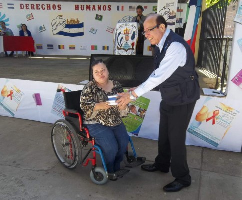 Indígenas y tercera edad, entre los más vulnerados en el país