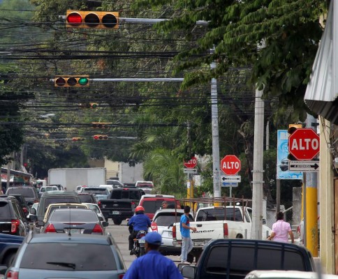 Invertirán L80 millones en la nueva red de semáforos