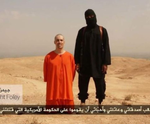 Ex traductor de ISIS revela escalofriantes detalles de las decapitaciones