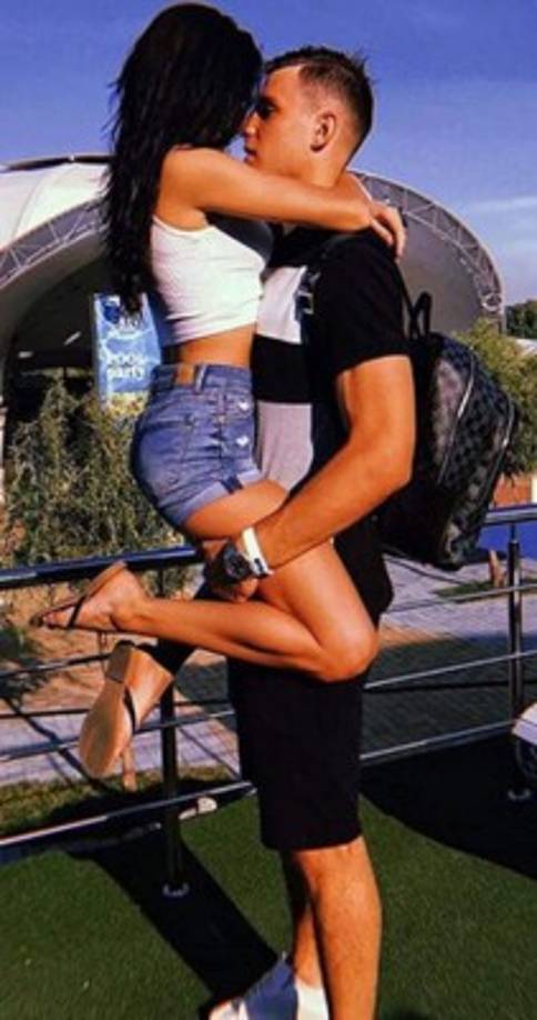 Ambos llevaban juntos algo más de seis años y han decidido unir sus vidas mediante el matrimonio.