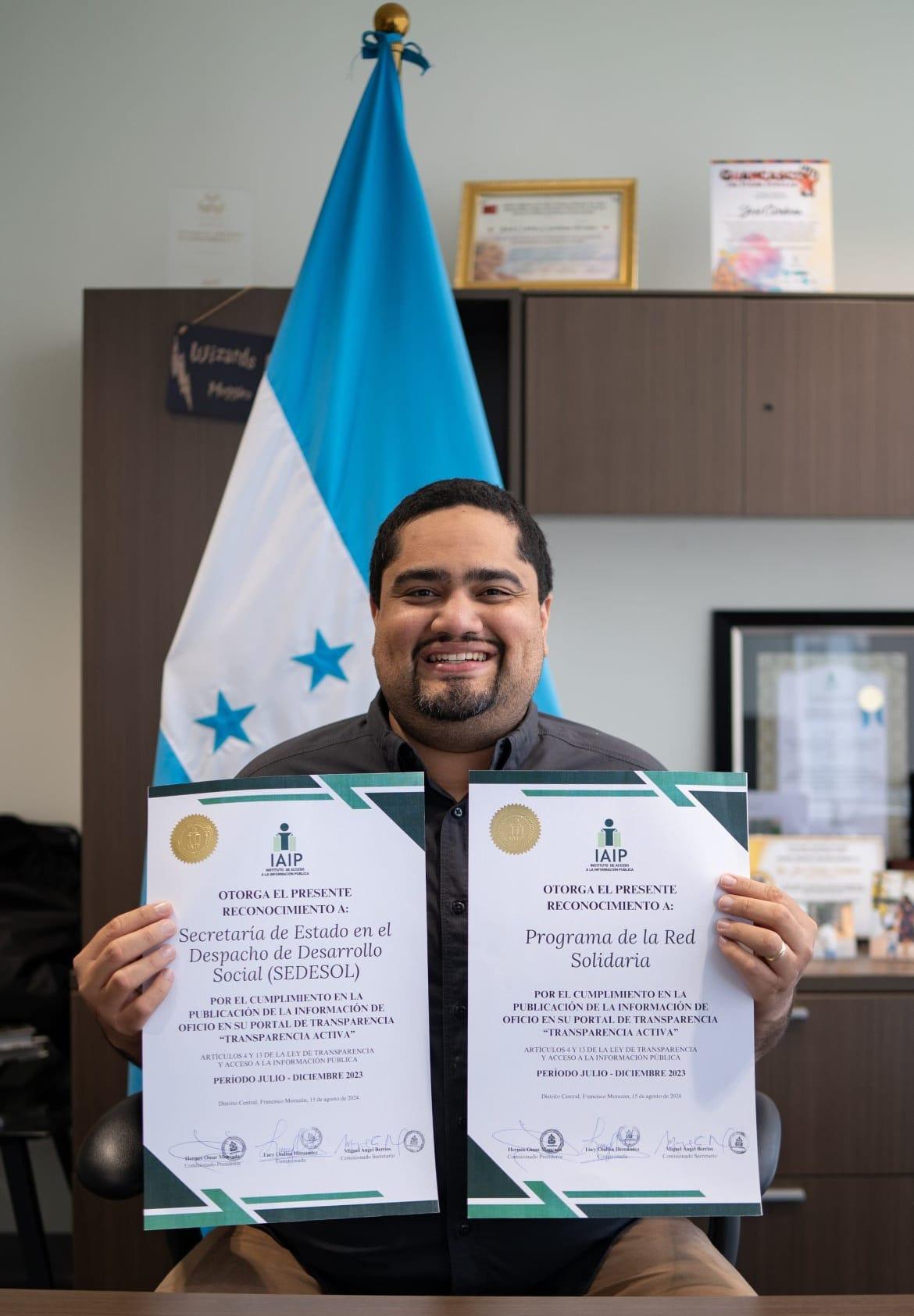 Cardona revela consejos a ministros: No saquen casas fiadas