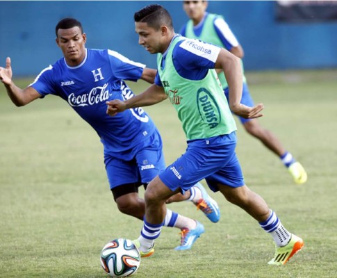 Honduras comenzó a afinar su táctica para el Mundial de Brasil
