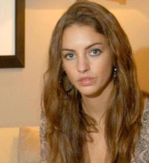 Rose es una ex modelo que trabajo con algunas de las firmas más famosas de moda en Inglaterra. Su abuela<b> </b>Lady Rose Lambert<b> </b>fue una de las damas de honor de la reina Isabel II en su boda.