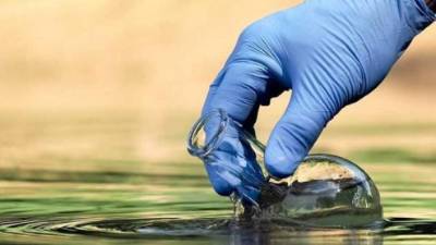 La contaminación del agua potable es un problema persistente de salud pública que puede causar patologías potencialmente mortales si no hay tratamiento oportuno y adecuado.