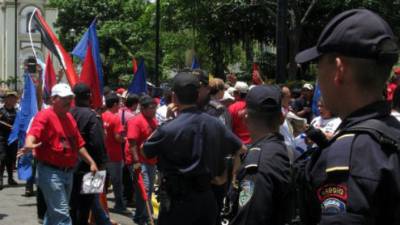 'No se le debe abrir la puerta al despotismo”