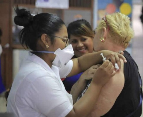 16 centros de salud están vacunando contra la A H1N1 en San Pedro Sula