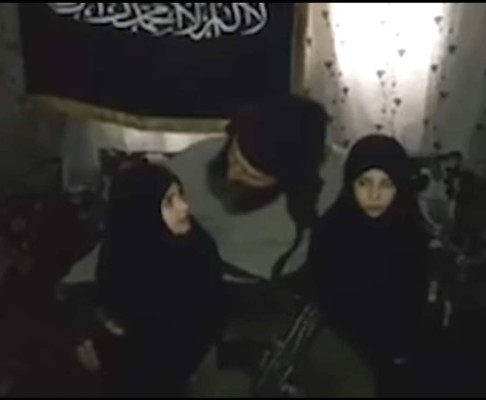 Yihadista les promete el paraíso a sus dos pequeñas hijas antes de ataque suicida