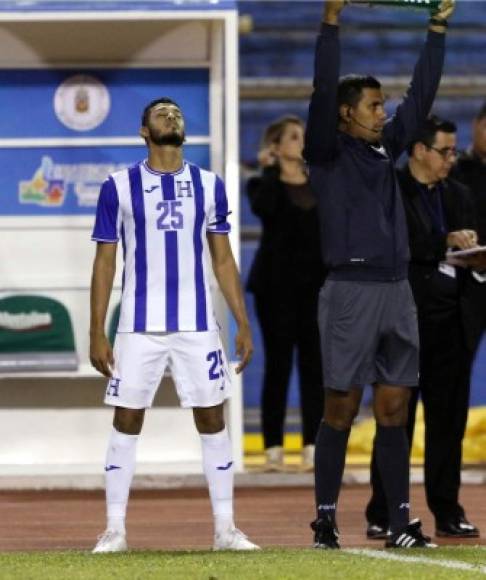 Marcelo Pereira (24 años) - Defensa central del Motagua (Honduras).