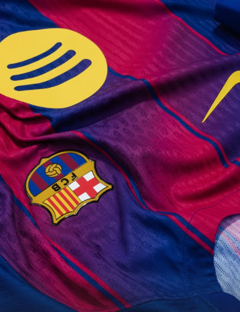 Barcelona presenta su nueva camiseta para la nueva temporada: “Esta huele a Champions”