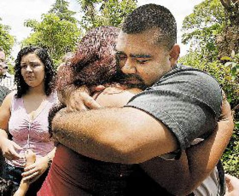 22 años después ve a su familia