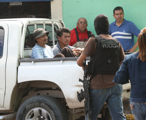 Cae peligrosa banda de extorsionadores