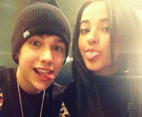 Becky G y Austin Mahone terminan