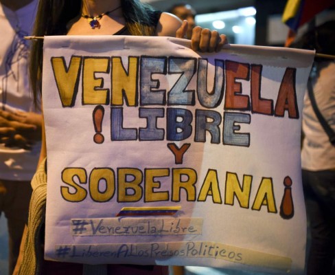 Oposición logra mayoría calificada en Venezuela