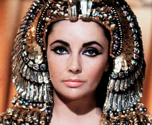 Muere Elizabeth Taylor, la belleza de los ojos violeta
