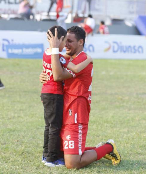 Fiesta de Real Sociedad, Mauro desatado y tristeza del Honduras Progreso