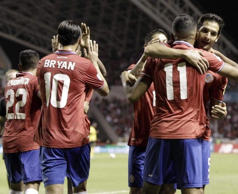 Costa Rica se acerca al hexagonal tras golear a Jamaica